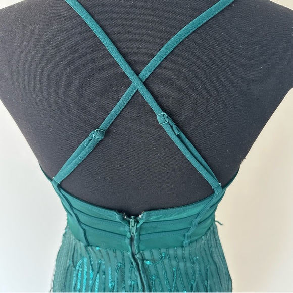 City Vibes Emerald Green Fringe Criss Cross Back Prom Dress w/ Side Split - Picture 10 of 16